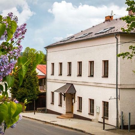 Penzion Sloup Sloup  Buitenkant foto