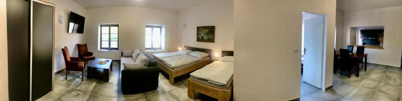 Penzion Sloup Sloup  Buitenkant foto